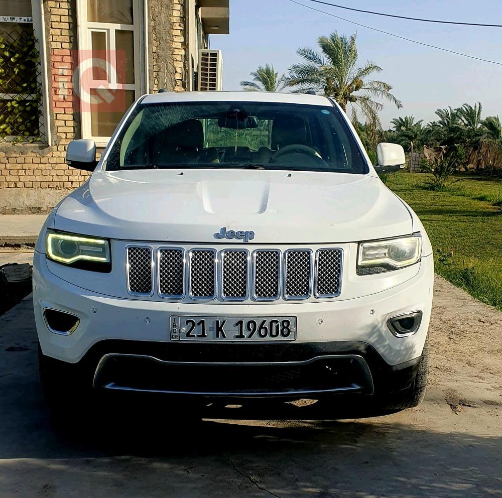 جیپ گراند شیرۆکی
